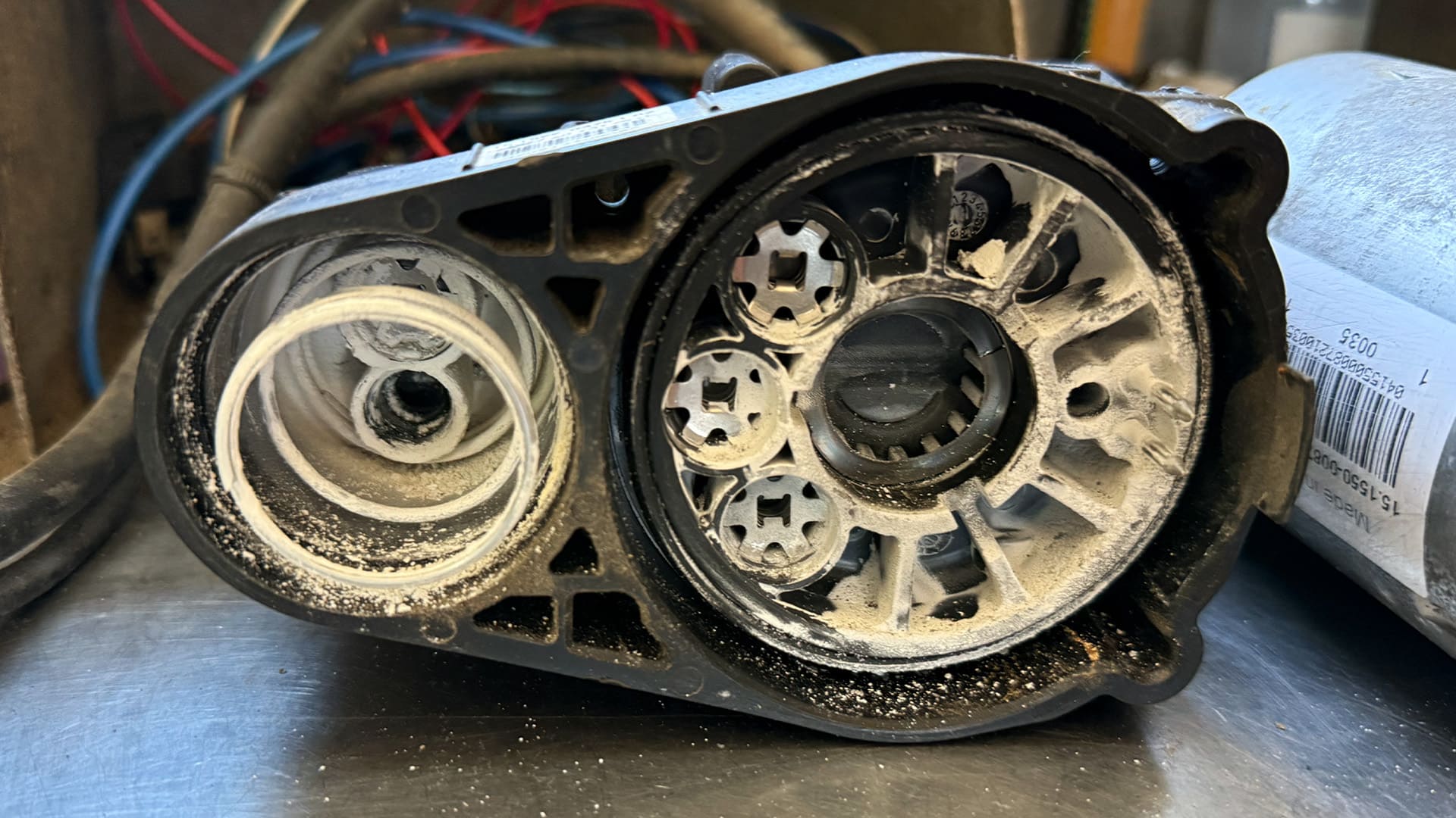 Ремонт компрессора пневмоподвески Ремонт компрессора пневмоподвески цена