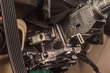 Заміна рульової колонки