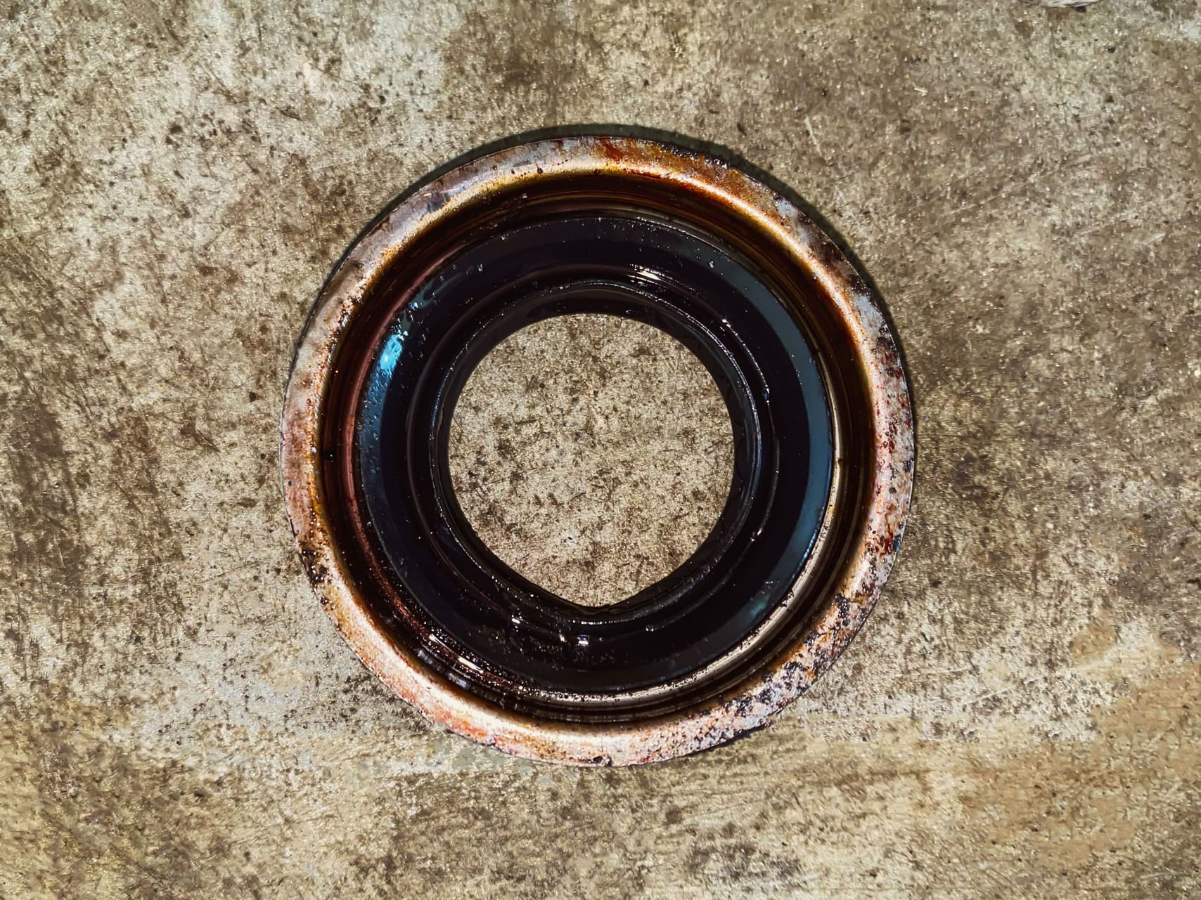 Замена сальника привода КПП